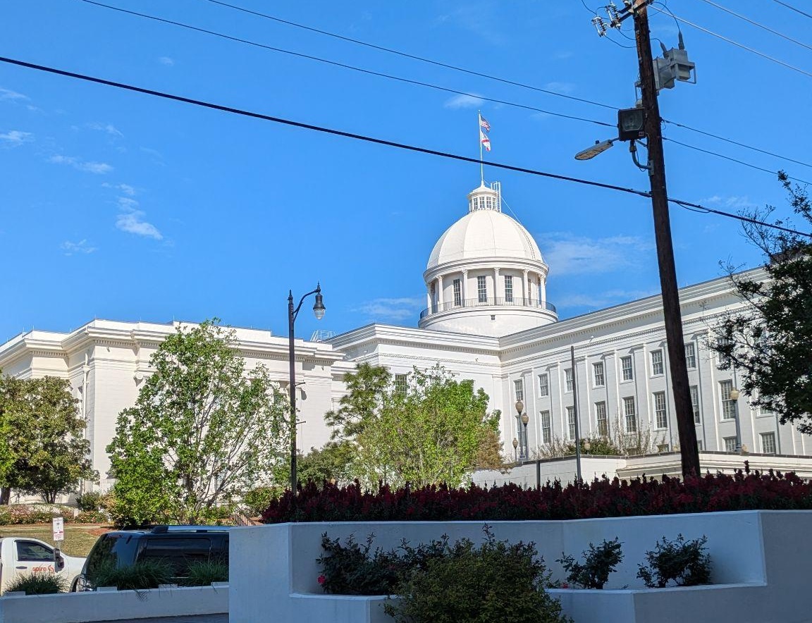 Photo of the Alabama State Capitol